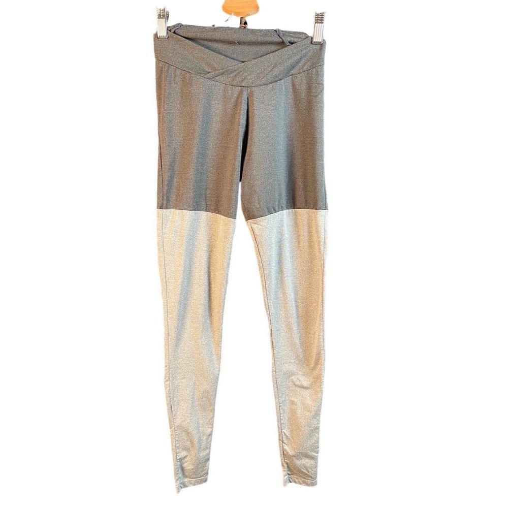 Gymshark Two-toned Gray Gym Workout Yoga Leggings Size XS - Picture 2 of 6